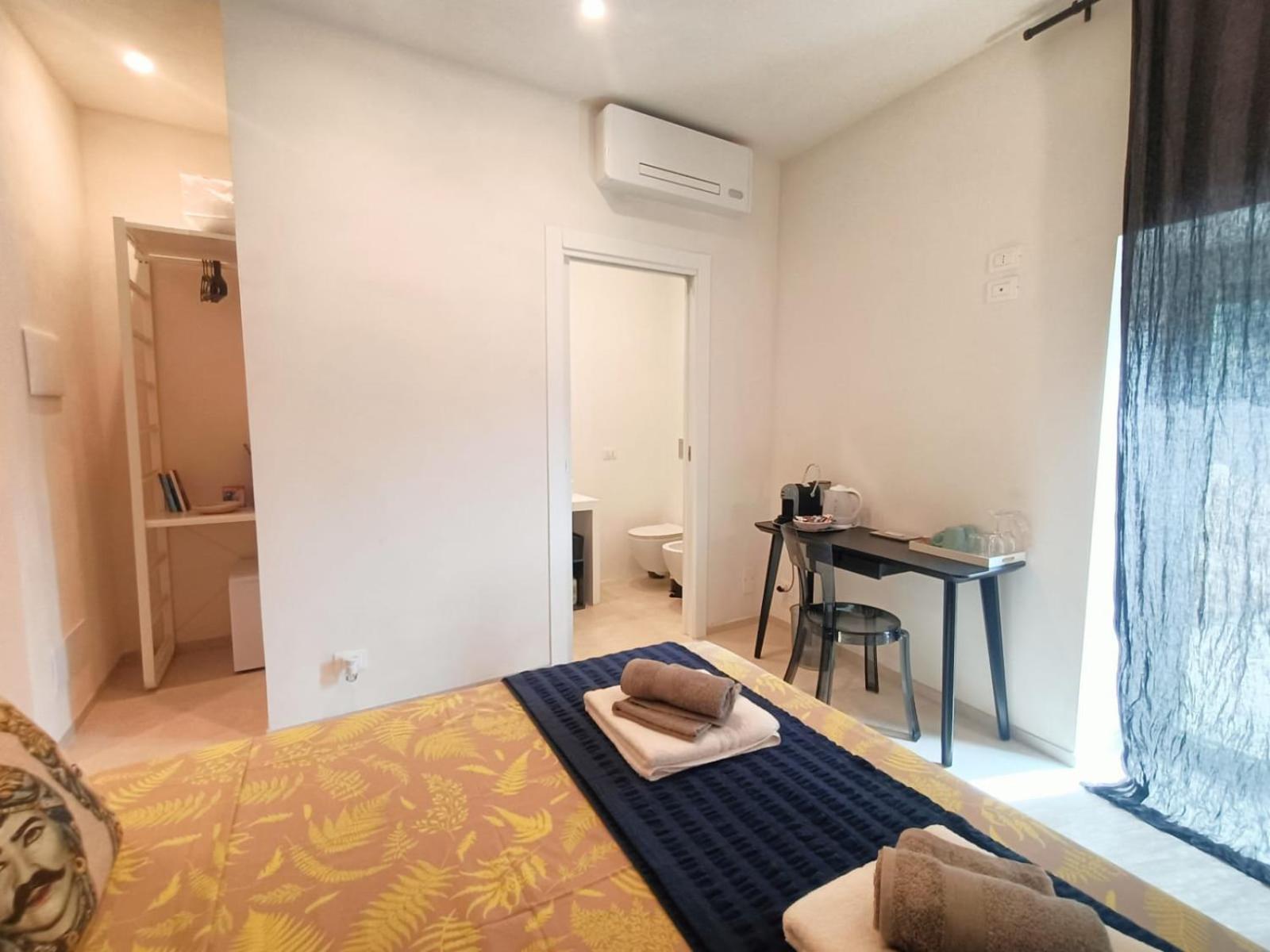 Acciana Rooms Модика Экстерьер фото